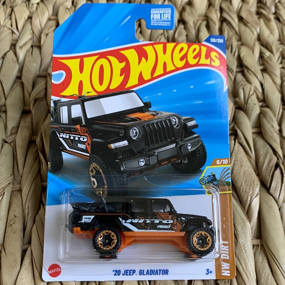 20 Jeep Gladiator 4WD 2020 SUV Truck Hot Wheels New 2025 Hotwheels Car Mattel